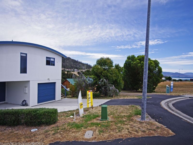 17 Redbill Drive, Bicheno TAS 7215