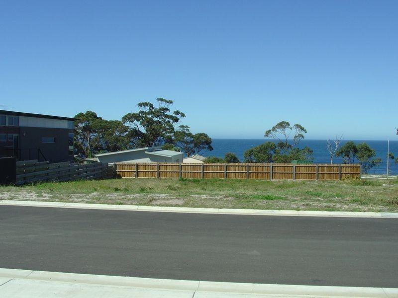 Lodi Court, Bicheno TAS 7215