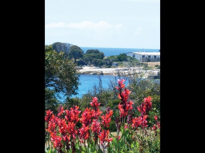 20 Tasman Hwy, Bicheno TAS 7215