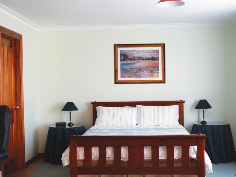 20 Tasman Hwy, Bicheno TAS 7215