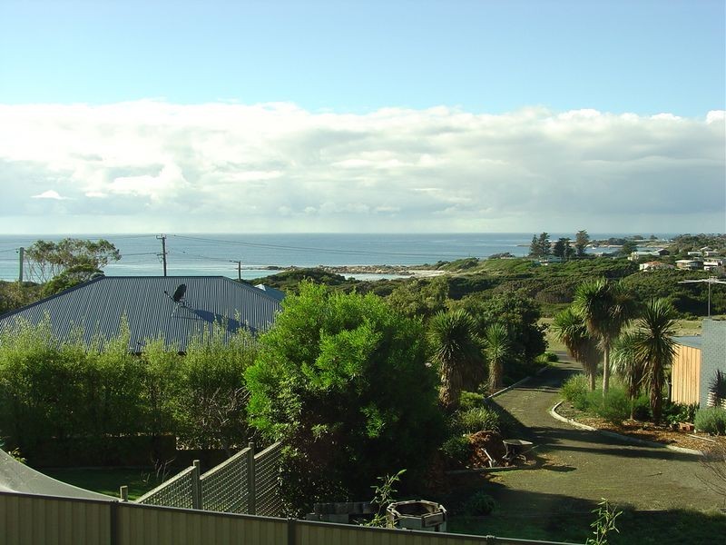 1/12 Sea Eagle Drive, Bicheno TAS 7215