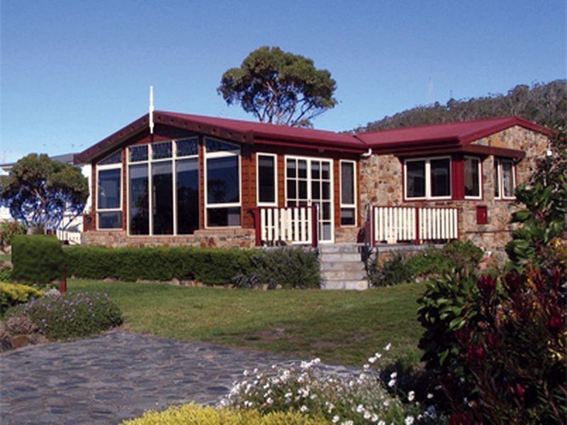 20 Tasman Highway, Bicheno TAS 7215