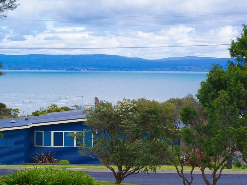 123 Swanwick Drive, Coles Bay TAS 7215