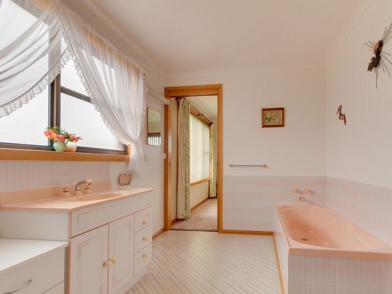 123 Swanwick Drive, Coles Bay TAS 7215