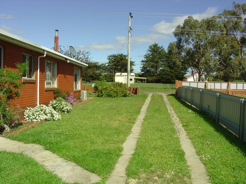 14886 Tasman Highway, Cranbrook TAS 7190