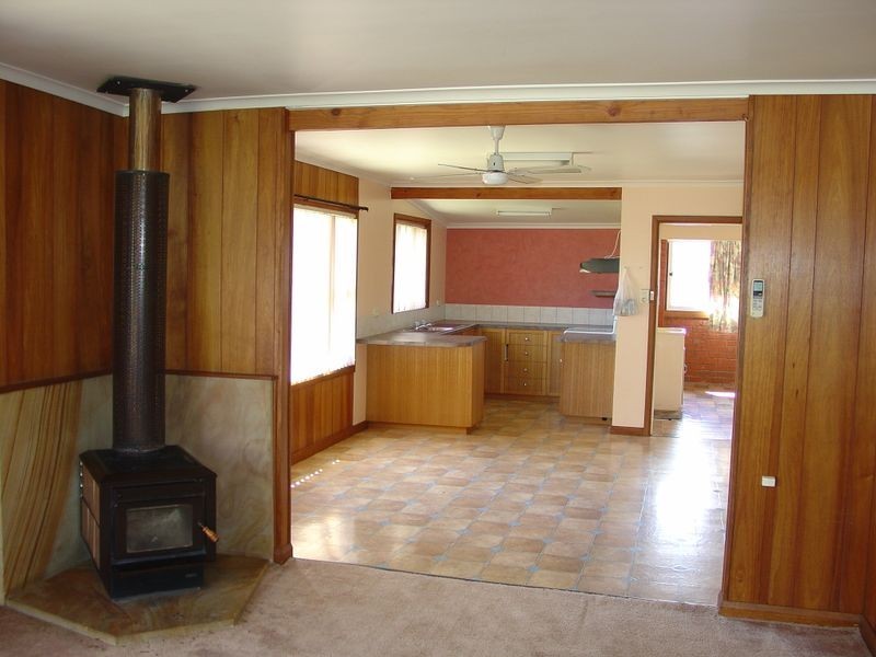 14886 Tasman Highway, Cranbrook TAS 7190