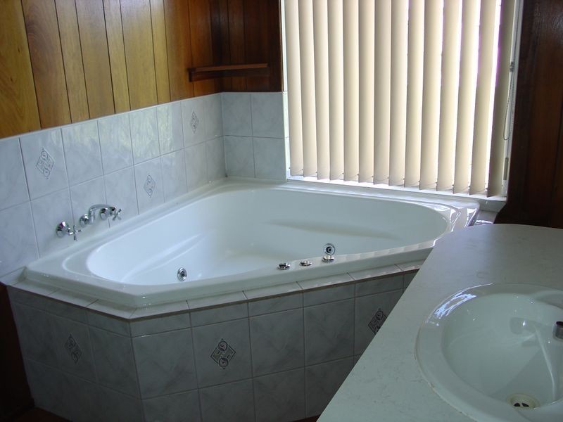 14886 Tasman Highway, Cranbrook TAS 7190