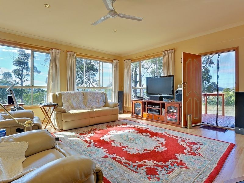 10501 Tasman Highway, Little Swanport TAS 7190