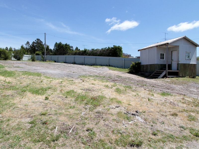 28 Jetty Road, Coles Bay TAS 7215