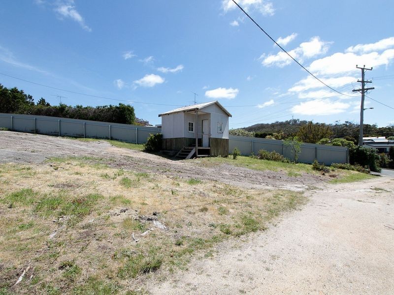 28 Jetty Road, Coles Bay TAS 7215