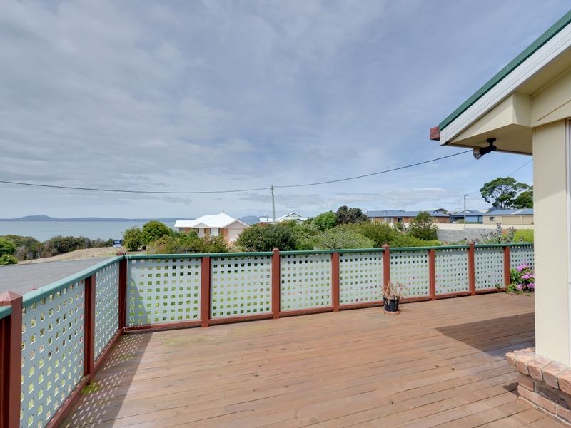 9 Pyke Court, Swansea TAS 7190