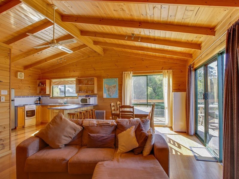 22 Rosedale Road, Bicheno TAS 7215