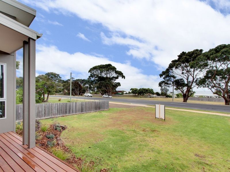 36 Tasman Highway, Bicheno TAS 7215