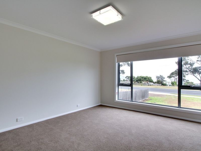 36 Tasman Highway, Bicheno TAS 7215