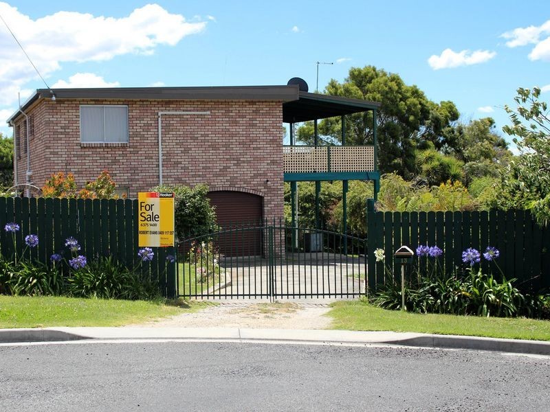 13 Barrett Avenue, Bicheno TAS 7215