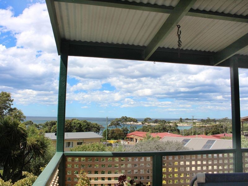 13 Barrett Avenue, Bicheno TAS 7215