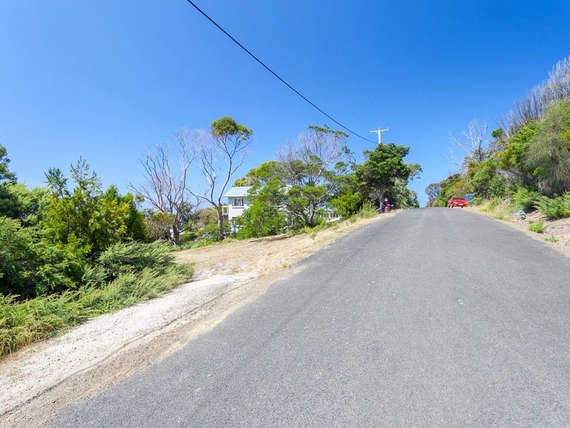 12 James Street, Bicheno TAS 7215