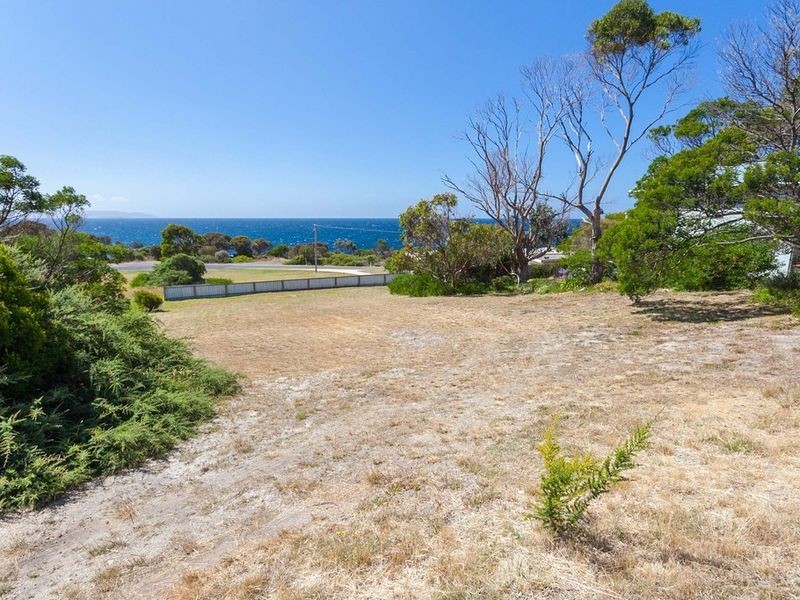 12 James Street, Bicheno TAS 7215