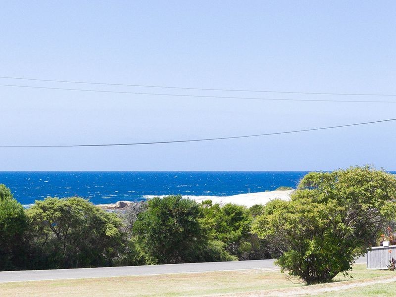 12 James Street, Bicheno TAS 7215