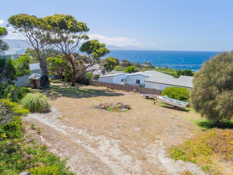 16 James Street, Bicheno TAS 7215