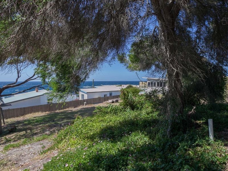 16 James Street, Bicheno TAS 7215
