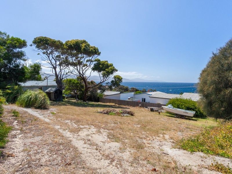 16 James Street, Bicheno TAS 7215