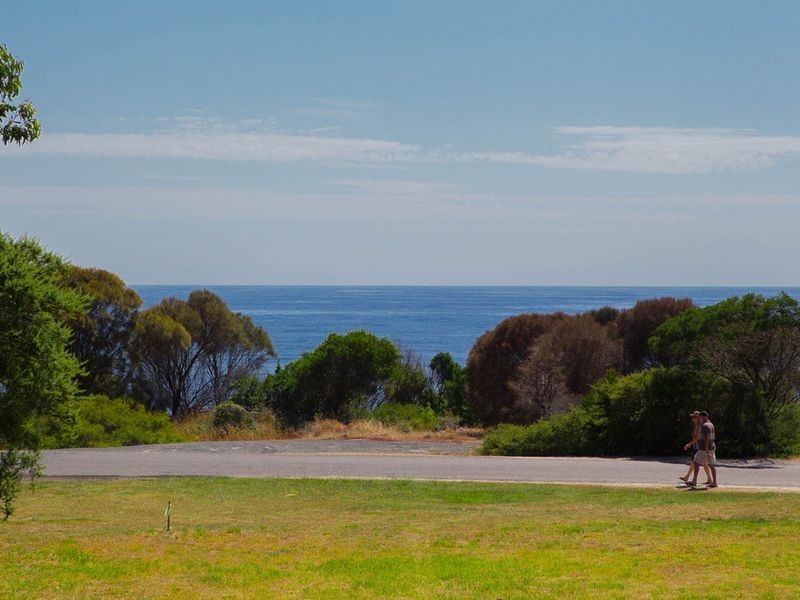 55 Esplanade, Bicheno TAS 7215