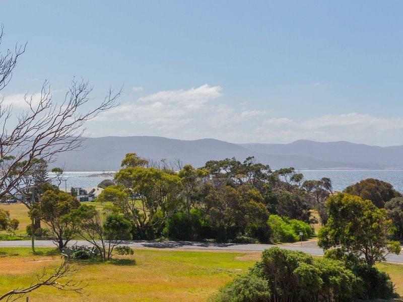 14 James Street, Bicheno TAS 7215