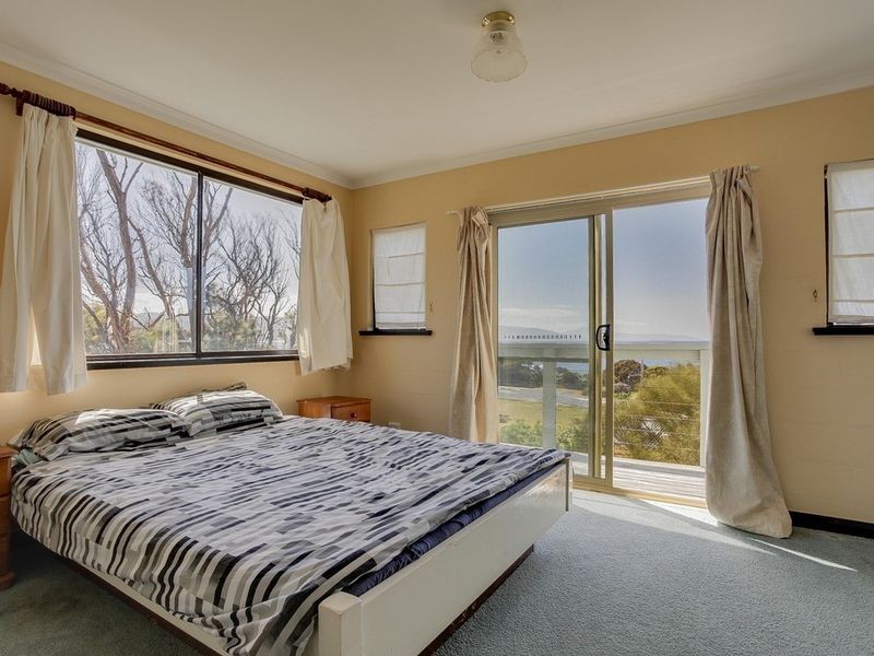 14 James Street, Bicheno TAS 7215