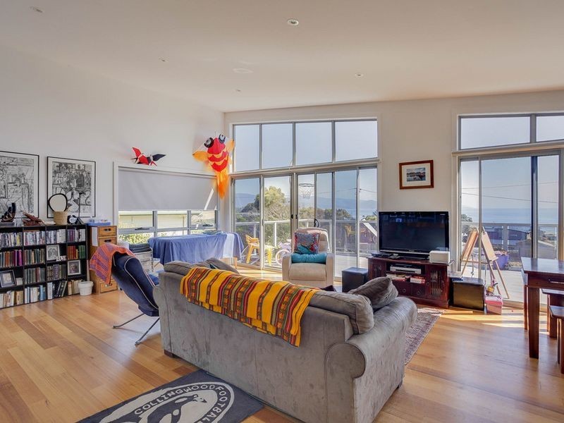 6 Gamble Crescent, Bicheno TAS 7215