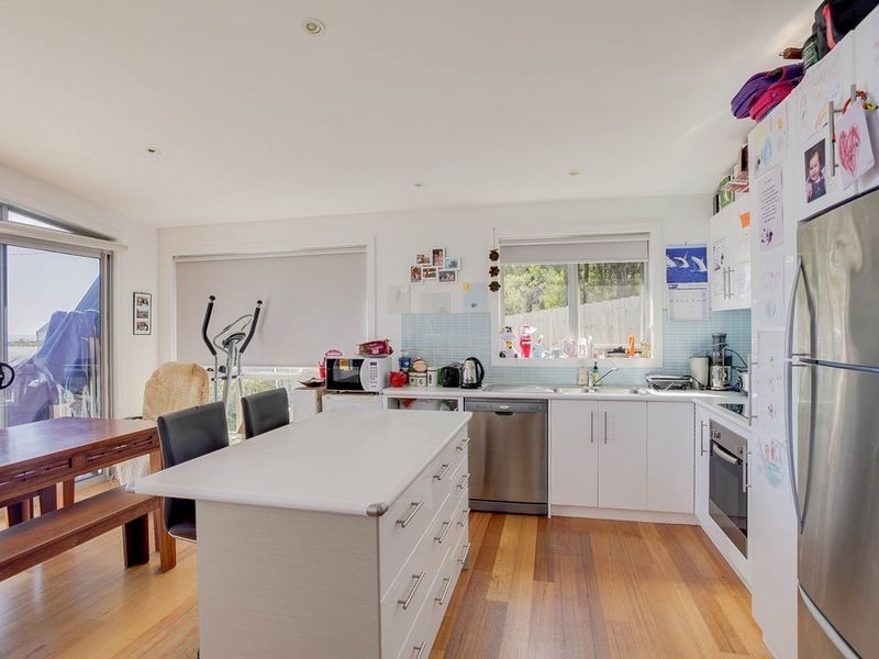 6 Gamble Crescent, Bicheno TAS 7215