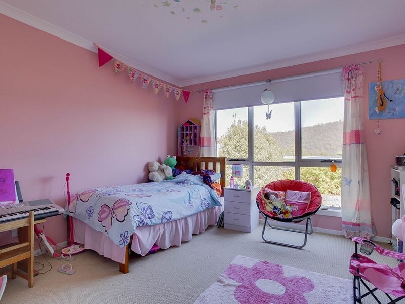 6 Gamble Crescent, Bicheno TAS 7215