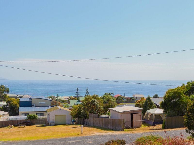 6 Gamble Crescent, Bicheno TAS 7215