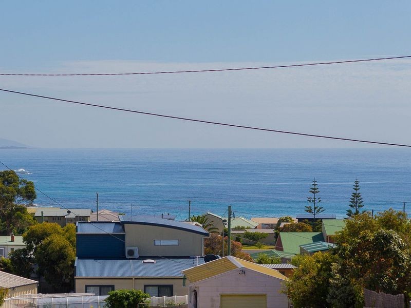 6 Gamble Crescent, Bicheno TAS 7215
