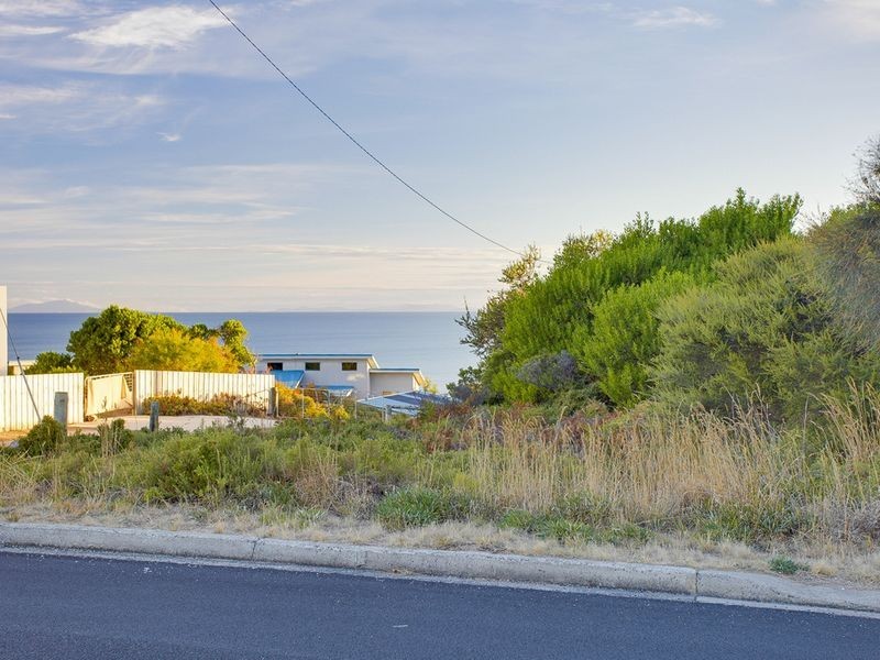 130 Swanwick Drive, Coles Bay TAS 7215