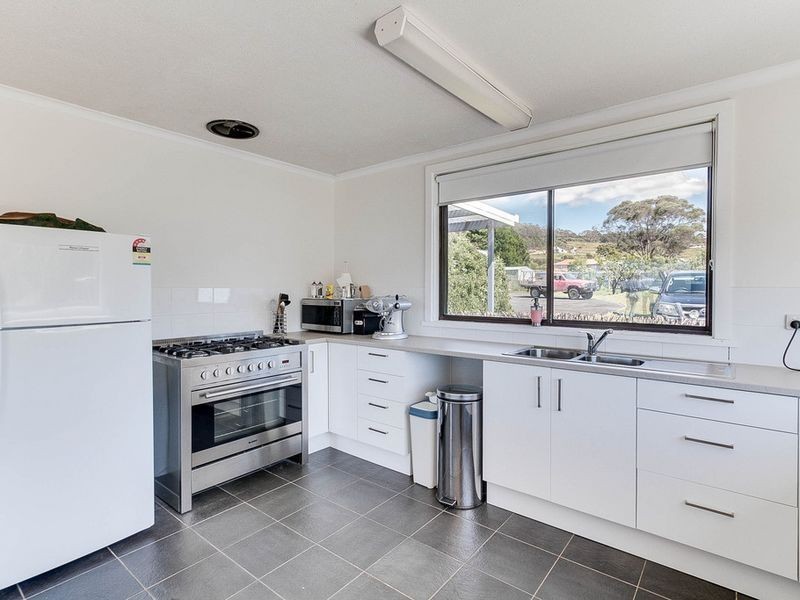 3/65 Harveys Farm Road, Bicheno TAS 7215