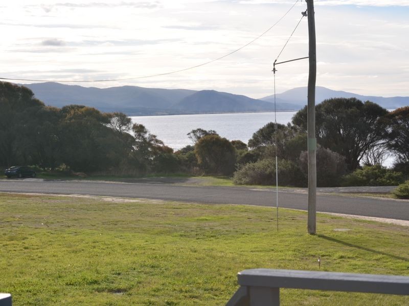 55 Waubs Esplanade, Bicheno TAS 7215