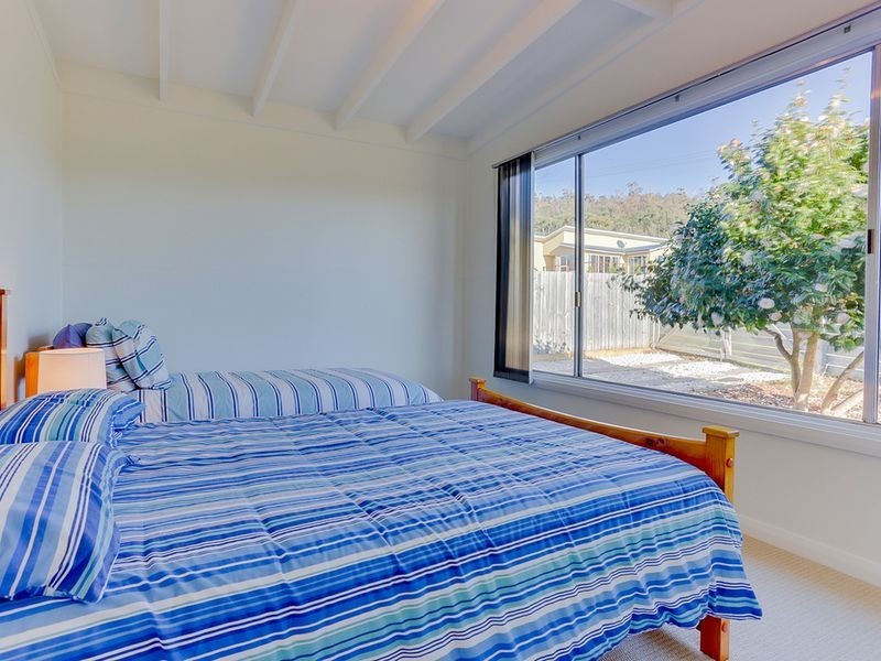 8 Barrett Avenue, Bicheno TAS 7215