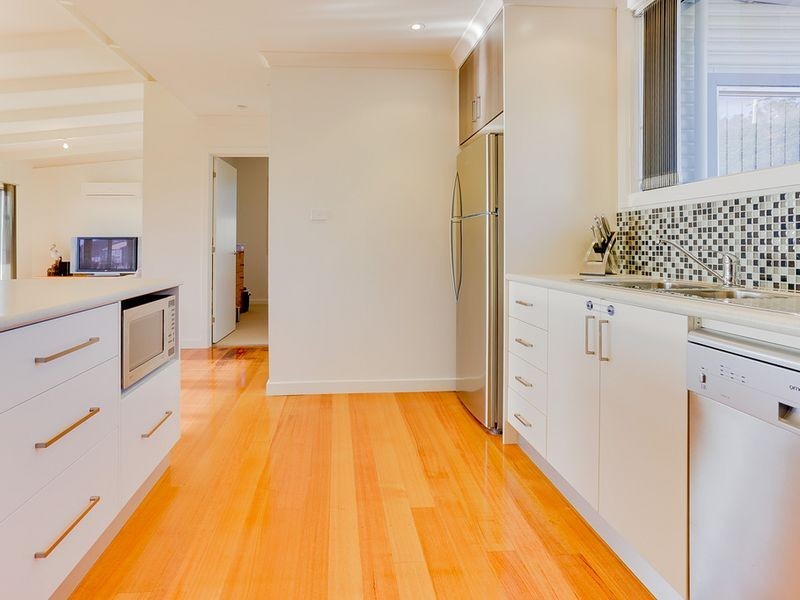 8 Barrett Avenue, Bicheno TAS 7215