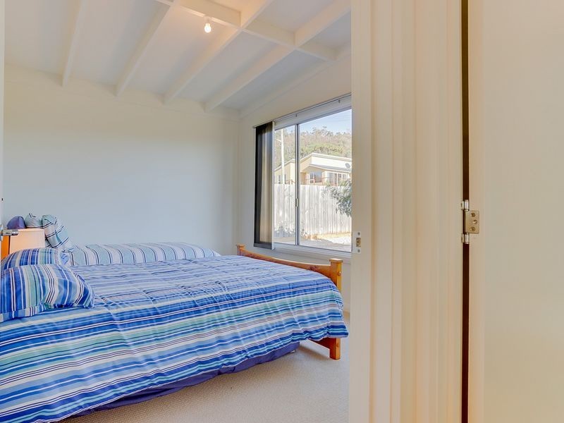 8 Barrett Avenue, Bicheno TAS 7215