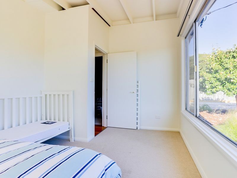 8 Barrett Avenue, Bicheno TAS 7215