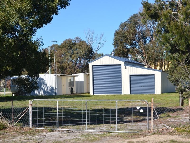 17 Hazards View Drive, Coles Bay TAS 7215