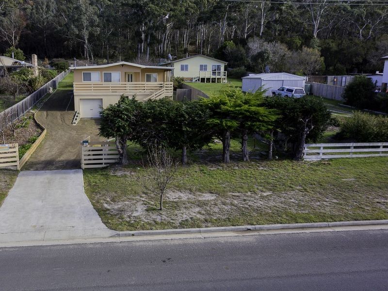 12A Burgess Street, Bicheno TAS 7215