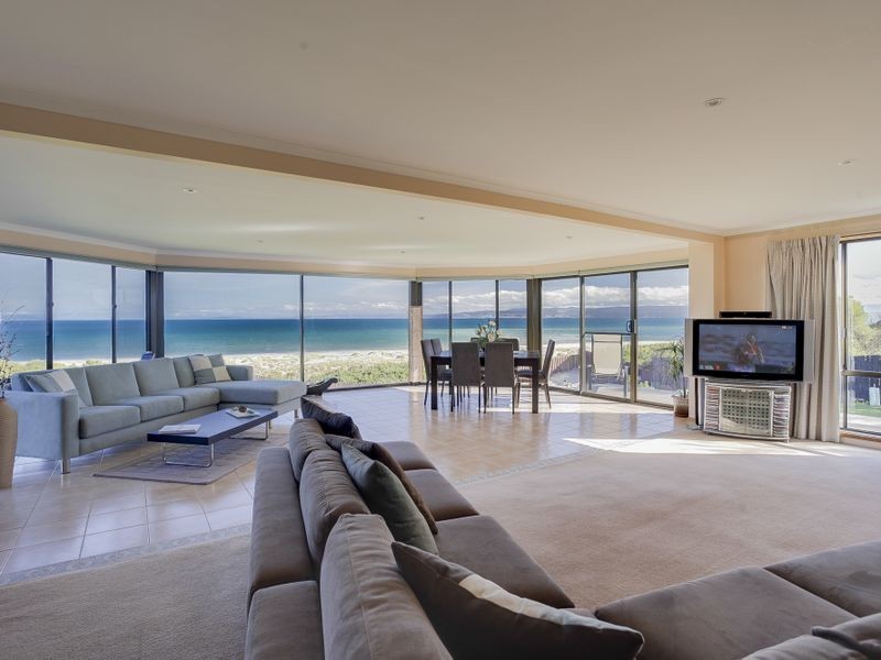 144 Swanwick Drive, Coles Bay TAS 7215