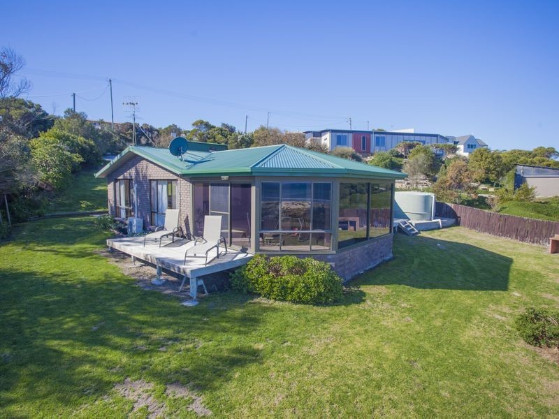 144 Swanwick Drive, Coles Bay TAS 7215