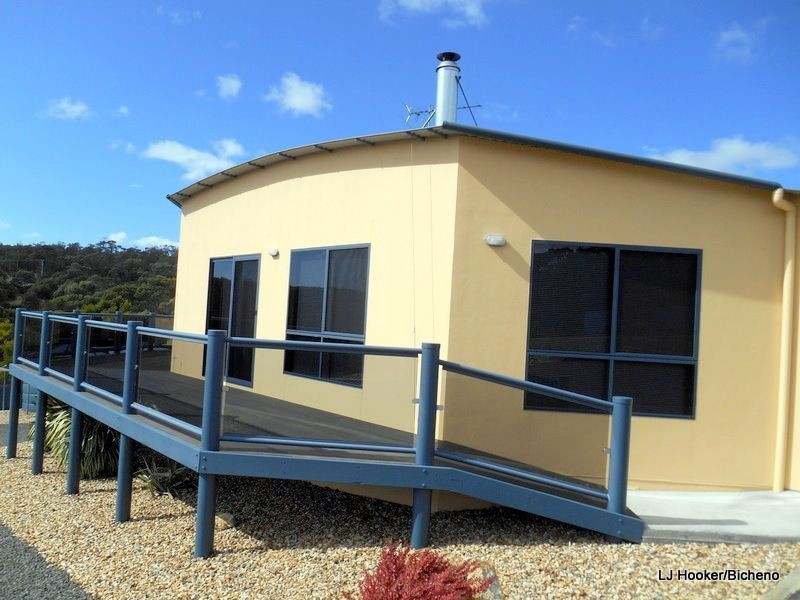 42 Hazards View Drive, Coles Bay TAS 7215