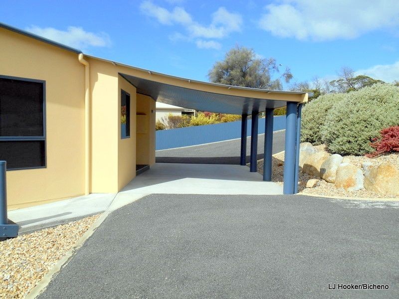 42 Hazards View Drive, Coles Bay TAS 7215