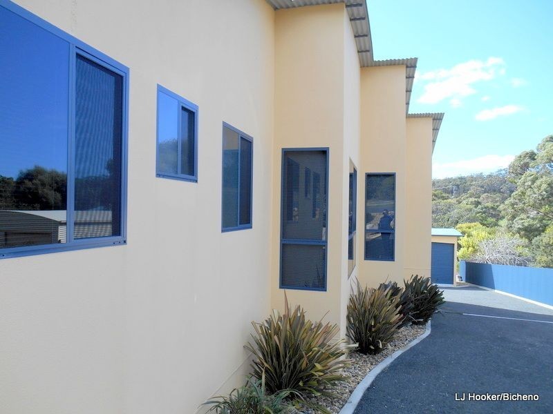 42 Hazards View Drive, Coles Bay TAS 7215