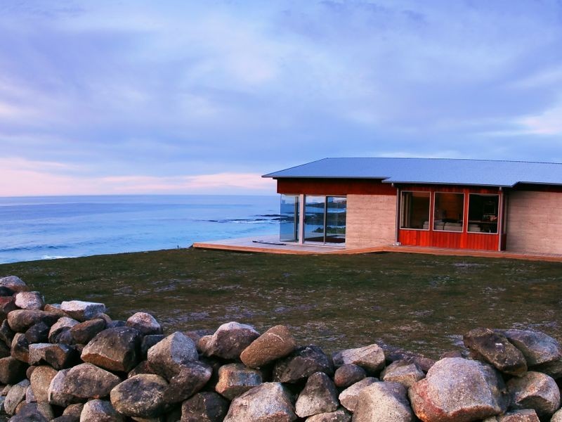 21036 Tasman Highway, Chain Of Lagoons TAS 7215