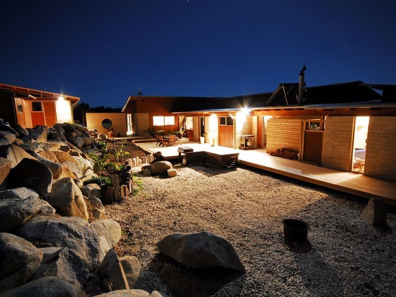 21036 Tasman Highway, Chain Of Lagoons TAS 7215